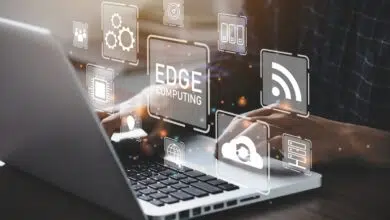 Businessman using a computer with Edge computing modern IT technology on virtual screen concept